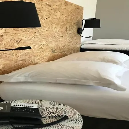 Les Genets Hotel